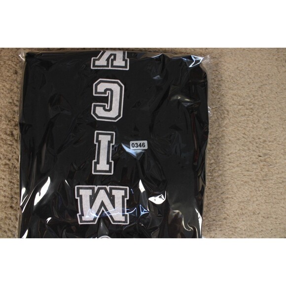 Disney Mickey Mouse Men's Mickey Wink Banded Bottom Pajama Pants (M) Black NWOT - Picture 8 of 8